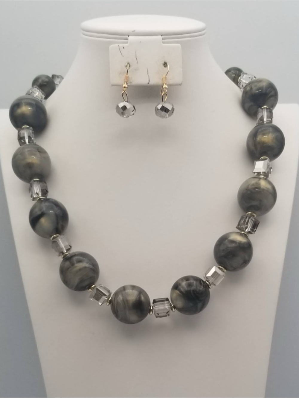 Elegant Gray Marble Bead Necklace with Crystal Accent Earrings